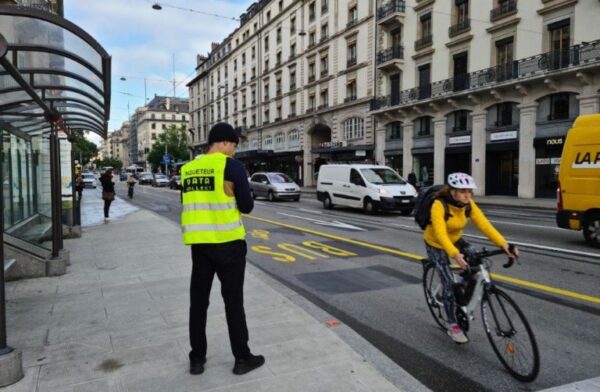 Citec_Datacollect_comptage_velo_amenagement_provisoire_cyclable_geneve_bilan-1-768x576 Citec_Datacollect_comptage_velo_amenagement_provisoire_cyclable_geneve_bilan-1-768x576