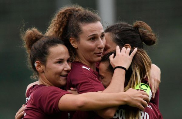 11 Le Matin Le Servette sur le toit de la Suisse Crédits : Eric Lafargue