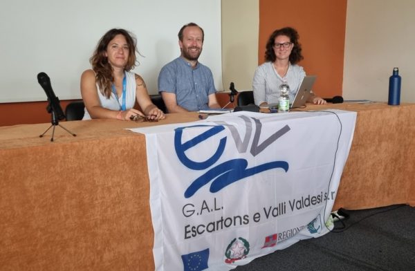 Citec-Piazza Pinerolese-Il Gal Escartons e Valli Valdesi presenta il suo ‘Cuore dinamico’ sostenibile-202209 Da sinistra Mauro, Baltieri e Bortolaso