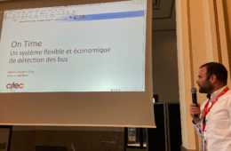 Pierre Favre, responsable Citec Valais, parle d'On Time, une innovation Citec en matière de régulation des transports publics. Crédits : Citec