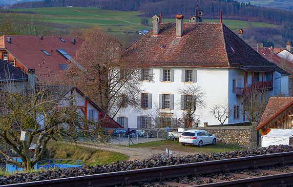 Eclépens, Château d'en Bas. Crédit : Wikimédia Commons
