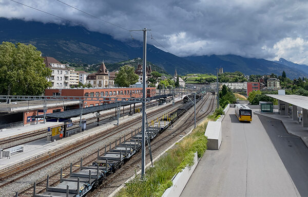 Transports à Sierre. Crédit: Adobe Stock
